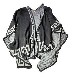 Evelyn K. Open Front Poncho Cape Shawl Geometric Print Cover Up‎